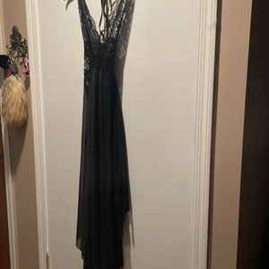 Gorgeous black negligee by AvidLove! Sexy, sexy, sexy!